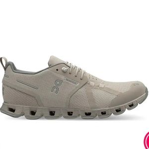 ON WOMEN'S CLOUD WATERPROOF